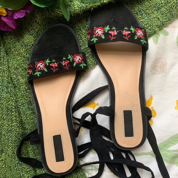 Black Suede Floral Mini Heel Sandals - Picture 2 of 3